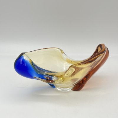 купить Вазочка (пепельница) из серии "Рапсодия", дизайнер Франтишек Земек (František Zemek), Mstisov Glassworks (Стекольный завод в Мстишов), стекло, гутная техника, Чехословакия, 1970-1990 гг.