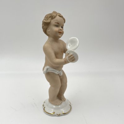 купить Статуэтка "Путти, играющий на музыкальных тарелках", фарфор, роспись, золочение, Wallendorf, Германия, 1963-1990 гг.