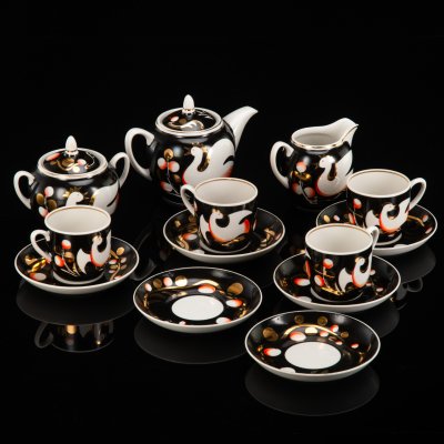 купить [Редкая роспись] Сервиз чайный с декором в виде птиц "Гуси-лебеди" (название условное), на 4 персоны (13 предметов), фарфор, крытье, роспись, золочение, Дмитровский фарфоровый завод (ДФЗ Вербилки), СССР, 1954-1965 гг.