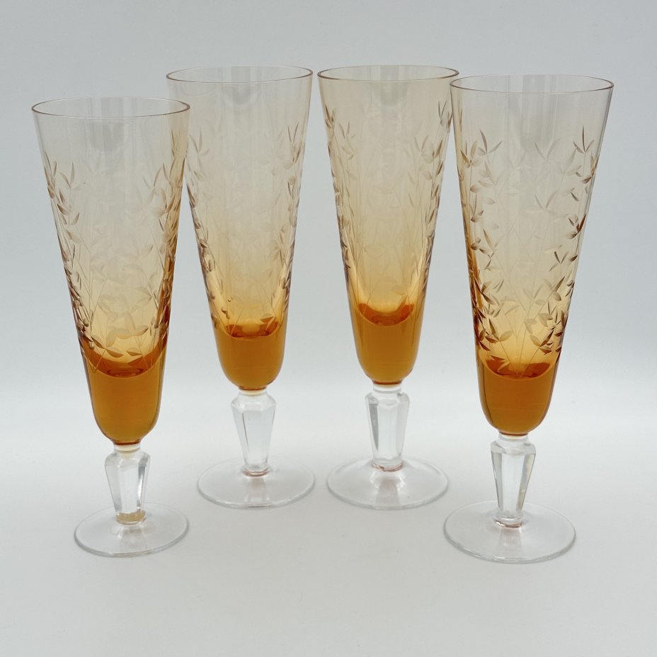 Набор из четырех фужеров (бокалов) для шампанского \"Весна\", цветное ...