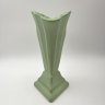 Купить Ваза светло-зеленого оттенка в стиле ар-деко, фаянс, крытье, Европа, 1950-1970 гг.