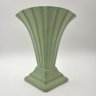 Купить Ваза светло-зеленого оттенка в стиле ар-деко, фаянс, крытье, Европа, 1950-1970 гг.