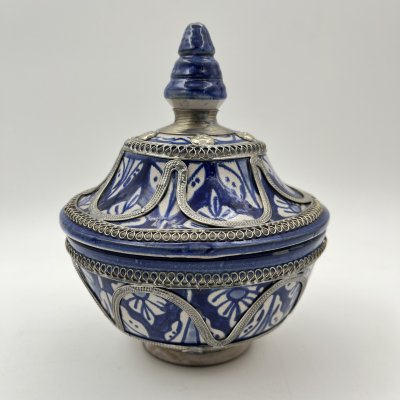 купить Шкатулка, украшенная орнаментом и металлической оплеткой, керамика, металл, Европа, 1970-1990 гг.