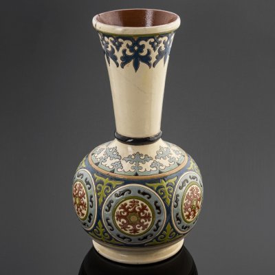 купить Ваза с орнаментальным декором на тулове, керамика, роспись, Научно-экспериментальная керамическая станция (НЭКС), г. Алма-Ата, СССР, 1950-1980 гг.