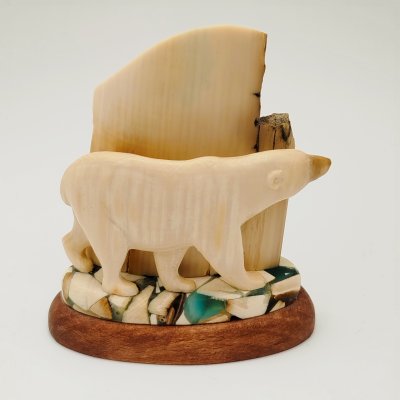 купить Статуэтка "Белый медведь на льдине", кость, резьба, композитный материал, Россия, 1970-2000 гг.