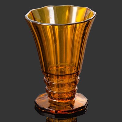 купить Ваза янтарного цвета в стиле Art Deco, стекло, пресс, Бельгия, 1930-1940 гг.