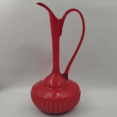 купить Кувшин ярко-красного оттенка, стекло, Западная Европа, 1960-1980 гг.