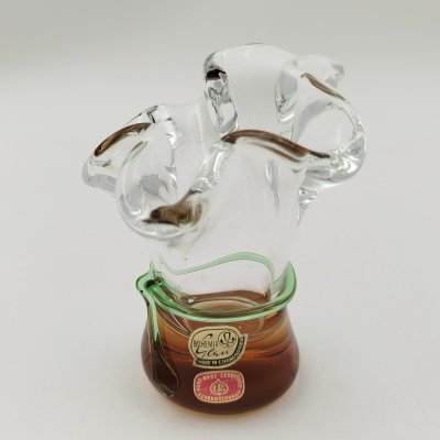 купить Ваза миниатюрная с янтарным подтоном у основания, стекло, гутная техника, Bohemia Crystal (Bohemia Glass), Чехословакия, 1970-1990 гг.