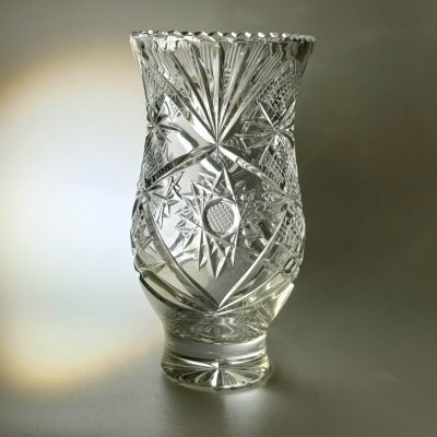 купить Вазочка для небольшого букета с резным геометрическим декором, хрусталь, алмазная грань, СССР, 1970-1990 гг.