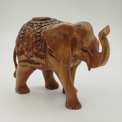 купить Статуэтка "Слон в попоне", дерево, резьба, Азия, 1980-2000 гг.