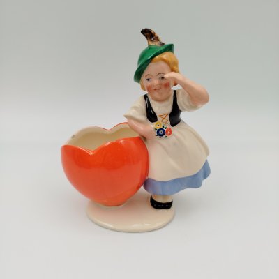 купить Статуэтка (карандашница) "Девочка с сердечком", фаянс, роспись, Hertwig & Co., Германия, 1941-1958 гг.