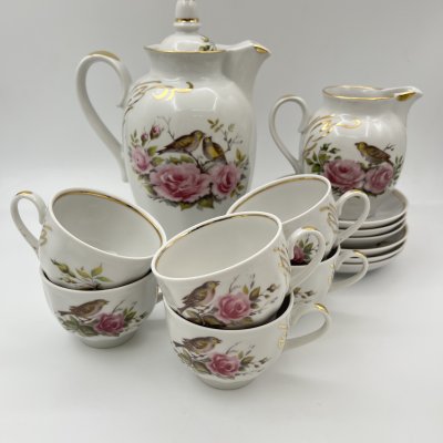 купить Сервиз кофейный на 6 персон (14 предметов), украшенный цветами и птицами, фарфор, деколь, золочение, Дулевский фарфоровый завод (Дулёво), Российская Федерация, 2000 г.