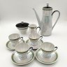 Купить Сервиз кофейный на 4 персоны (11 предметов), украшенный линейным декором, фарфор, крытье, люстр, Freiberger Porzellan, ГДР, 1960-1990 гг.