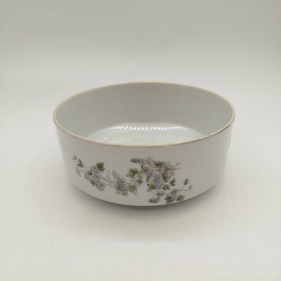 купить Конфетница с растительным декором, фарфор, золочение, деколь с подрисовкой, Дмитровский фарфоровый завод (ДФЗ Вербилки), СССР, 1917-1940 гг.