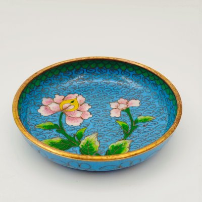 купить Розетка с цветочным декором на облачном фоне, латунь, перегородчатая эмаль (клуазоне), Китай, 1950-1980 гг.