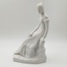 Купить Статуэтка "Татьяна Ларина", скульптор Цепелев М. И., бисквит, Дмитровский фарфоровый завод (ДФЗ Вербилки), СССР, 1954-1965 гг.