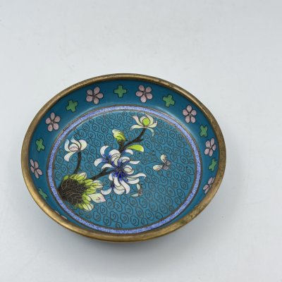 купить Розетка с цветочным декором на бирюзовом фоне, выполненная в технике клуазоне, латунь, эмаль, Китай, 1950-1970 гг.