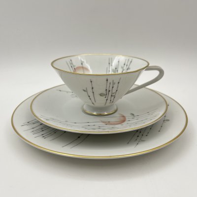 купить Трио чайное с минималистичным растительным декором, фарфор, деколь, золочение, Hutschenreuther (Хутченройтер), Германия, 1950-1965 гг.