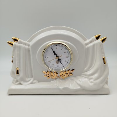 купить Часы настольные, выполненные в стиле ампир, Большая медведица, фарфор, золочение, Российская Федерация, 2000-2020 гг.