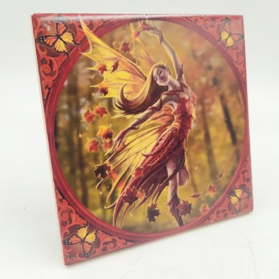 купить Плакетка декоративная с изображением феи, символизирующей осень, дизайнер Энн Стоукс (Anne Stokes), керамика, печать, пластик, Великобритания, 2000-2020 гг.