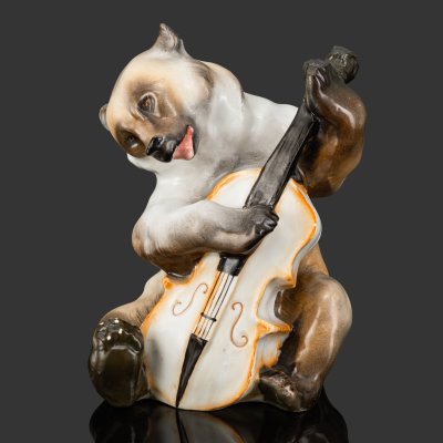 купить Статуэтка "Медведь с контрабасом" (из серии "Квартет"), автор Б.Я. Воробьев, фарфор, роспись, Ленинградский фарфоровый завод (ЛФЗ), СССР, 1950-1960 гг.