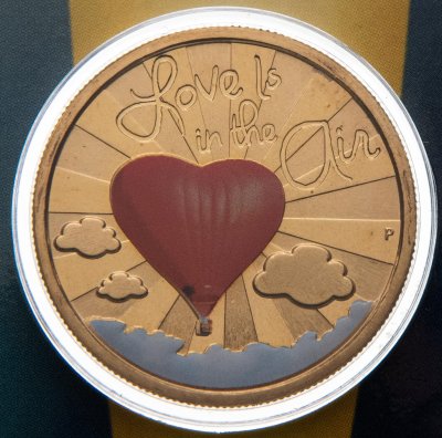 купить Тувалу 1 доллар 2015 "Любовь это полеты"