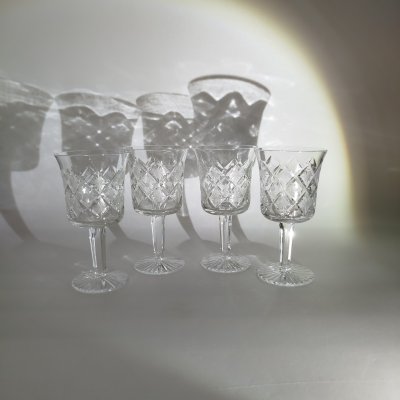 купить Набор рюмок "Снежинка" на 4 персоны, автор С.К. Пивоваров, хрусталь, алмазная грань, Гусевской хрустальный завод (Гусь-Хрустальный), СССР, 1970-1990 гг.