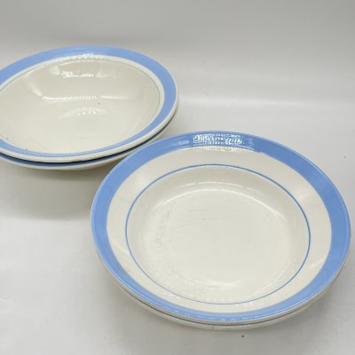купить Набор из 4 суповых тарелок с декором в виде голубой каймы (подбор), фаянс, крытье, Конаковский фаянсовый завод им. М.И. Калинина (ЗиК Конаково), СССР, 1960-1990 гг.