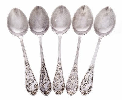Купить Набор десертных ложек с растительным орнаментом на 5 персон, мельхиор, СССР, 1960-1980 гг.