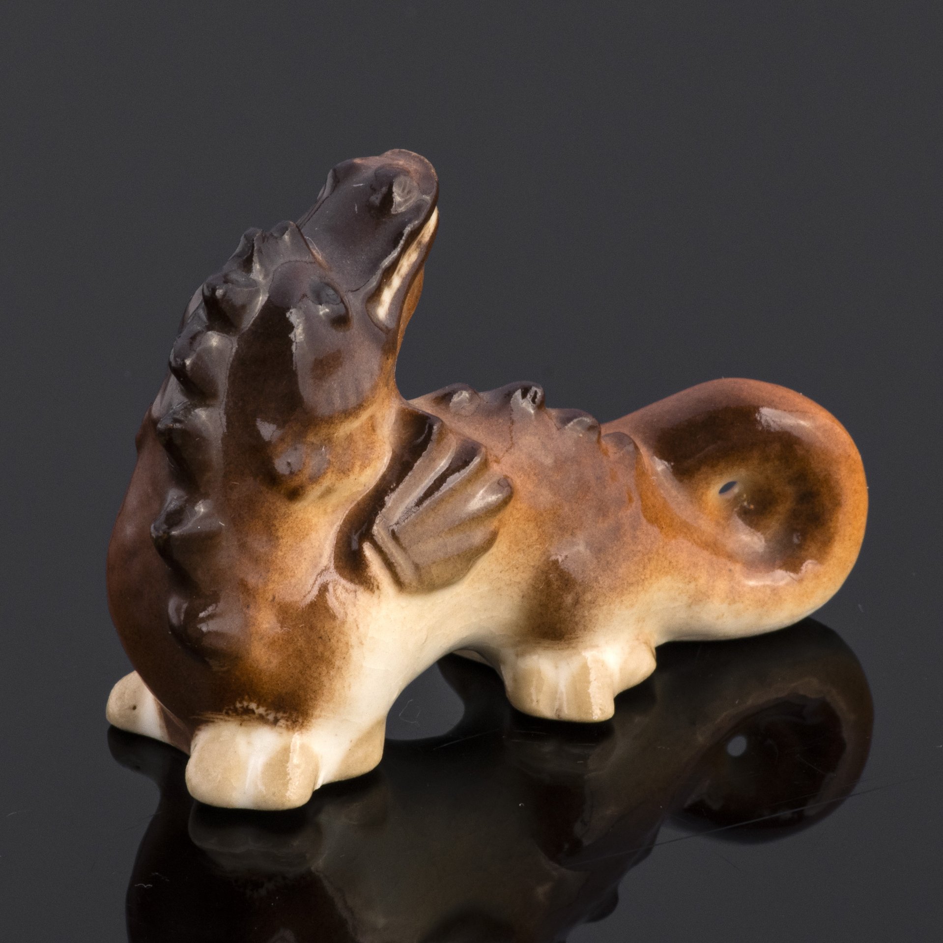 Статуэтка "Дракон", фарфор, роспись, Ленинградский фарфоровый завод ...