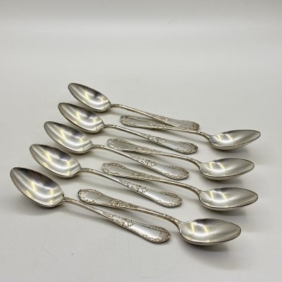 купить Набор из девяти чайных ложек с растительным декором, металл, серебрение, Fraget (Фабрика серебряных и плакированных изделий Иосифа Фраже), Царство Польское, 1890-1917 гг.