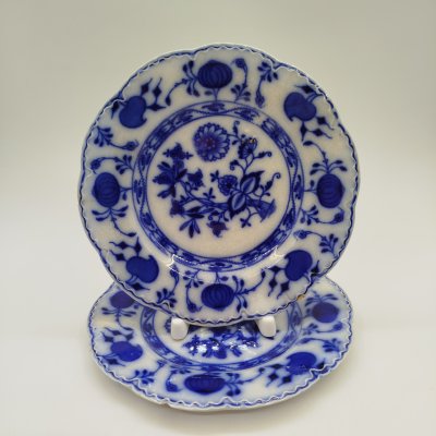 купить Набор из двух десертных тарелок "Луковый узор", Johnson Bros England, фаянс, деколь, Великобритания, 1890-1930 гг.