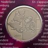 Купить Бенилюкс Бельгия, Нидерланды, Люксембург 2011 официальный набор евро из 24-х монет и жетона в буклете.