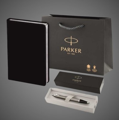 купить Подарочный набор: Шариковая ручка Parker IM Stainless Steel CT, стержень: M blue и Ежедневник черный, Металлы: нержавеющая сталь, пластик, хром, 2026 г.
