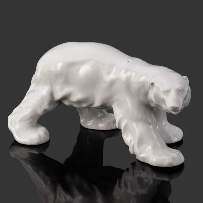 купить Статуэтка "Белый медведь" по модели А.К. Тимуса, фарфор, Ленинградский фарфоровый завод (ЛФЗ), СССР, 1950-1960 гг.