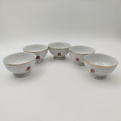 купить Набор из 5-ти пиал, украшенных изображением роз, фарфор, деколь, золочение, Западная Европа, 1960-1980 гг.
