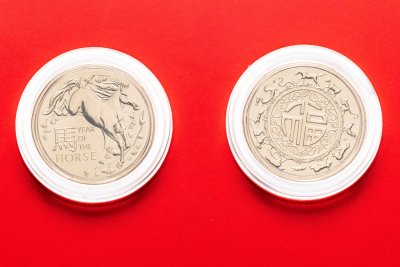 купить Австралия набор из 2 монет 1 доллар 2026 (2025) "Год лошади" в буклете