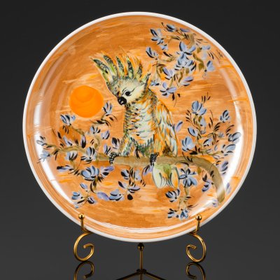 купить Тарелка декоративная "Какаду на ветке", художник Дрёмина Л.И., фарфор, роспись, Россия, 1970-2000 гг.