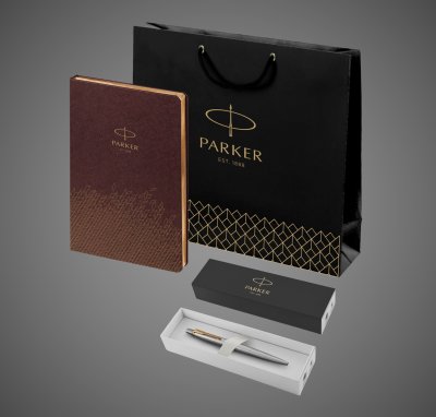 Купить Подарочный набор: Шариковая ручка Parker Jotter Essential, St. Steel GT и Ежедневник недатированный, коричневый, Металлы: нержавеющая сталь, позолота, позолота, 2026 г.