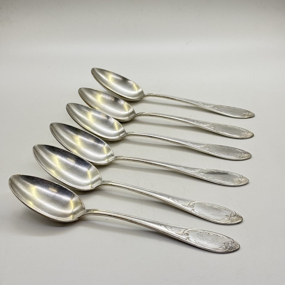 Купить Набор из 6-ти столовых ложек, украшенных растительным декором, мельхиор (медь-никель), Артель «Промтехсвязь», СССР, 1947-1950 гг.