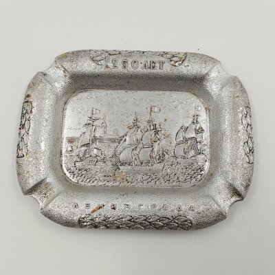 купить Пепельница "250 лет Ленинграду", металл, СССР, 1953-1957 гг.