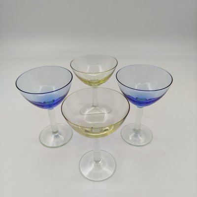 купить Набор рюмок синего и желтого оттенков на 4 персоны, стекло, градиент, СССР, 1970-1990 гг.
