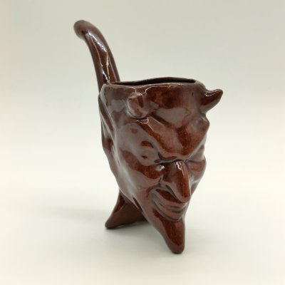 купить Кружка-поильник "Мефистофель", керамика, цветные поливы, СССР, 1970-1990 гг.