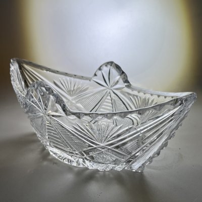 купить Салатник-ладья с геометрическим декором, хрусталь, пресс, СССР, 1970-1990 гг.