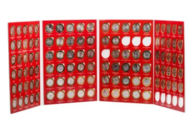 купить Памятные и юбилейные 10 рублевые биметаллические монеты в альбоме 2000-2024 г (111 монет)