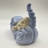 Купить Статуэтка "Девочка, спящая на котенке", фарфор, Европа, 2006-2007 гг.