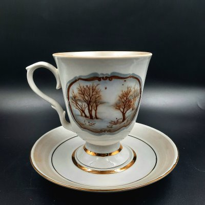 купить Пара чайная (большая) с изображением зимнего пейзажа, фарфор, печать, золочение, Дулевский фарфоровый завод (Дулёво), СССР, 2003 г.