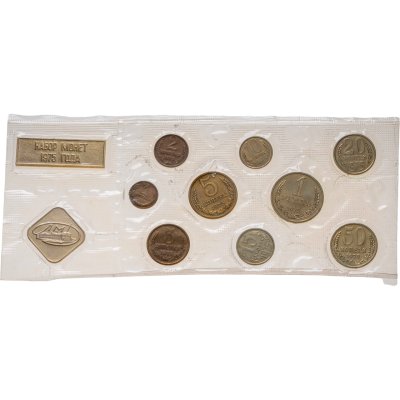 купить годовой набор Госбанка СССР 1975 ЛМД мягкий
