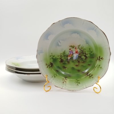купить Набор суповых тарелок "Галантная сцена" на 4 персоны, фарфор, деколь, крытье, золочение, Дмитровский фарфоровый завод (ДФЗ Вербилки), СССР, 1924-1927 гг.