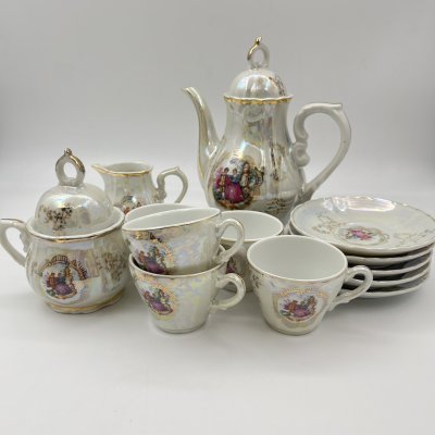 купить Кофейный музыкальный сервиз "Мадонна" на 5 персон (13 предметов), фарфор, металл, деколь, золочение, Япония, 1980-1990 гг.